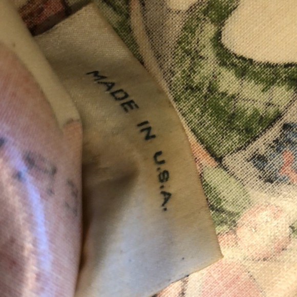 Mary Engelbreit Cosmetic Case by Nordic House Designs. NYC - Picture 14 of 14